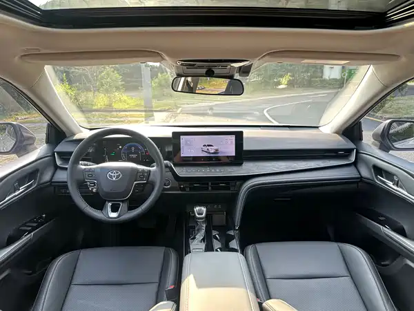 Toyota Camry 2024