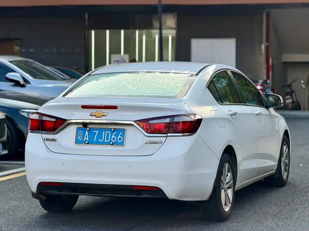 Chevrolet Cruze 2014 — фото 7