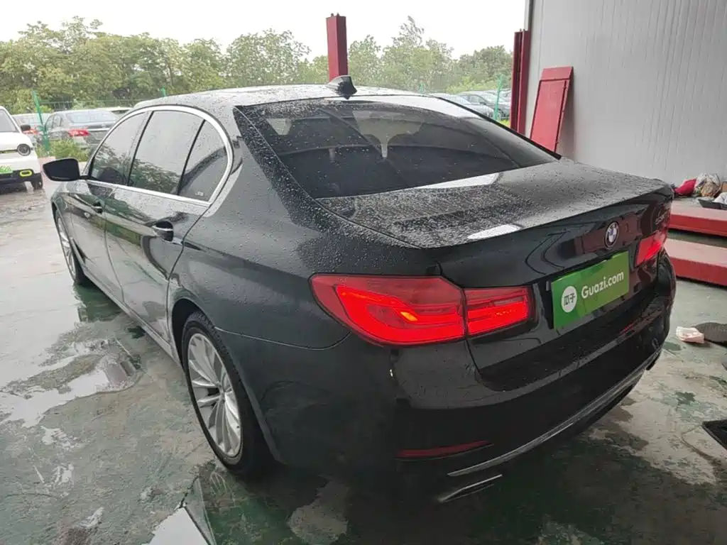BMW 5 Series 2020