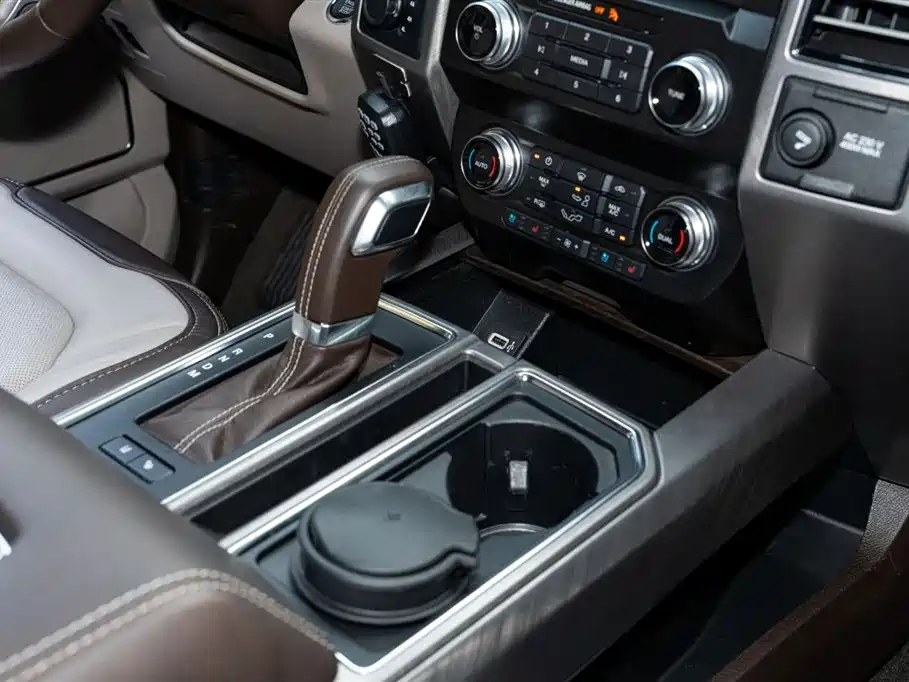 Ford F-150 Raptor 2021 — фото 13