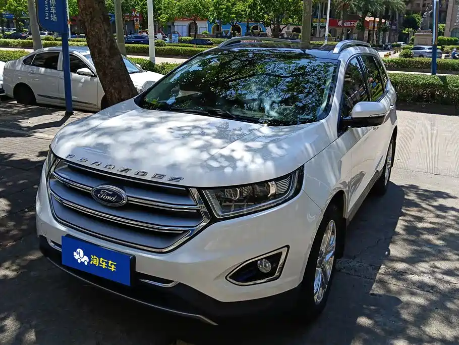 Ford Edge 2016 — фото 1