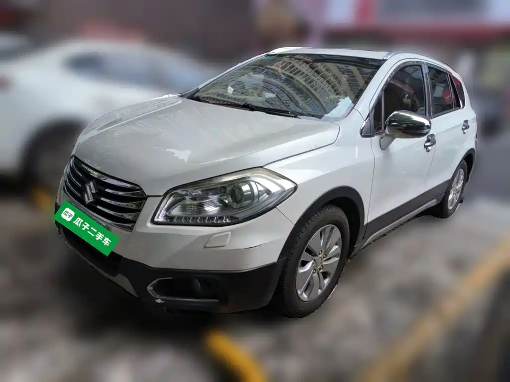 Suzuki S-Cross 2015 — фото 1