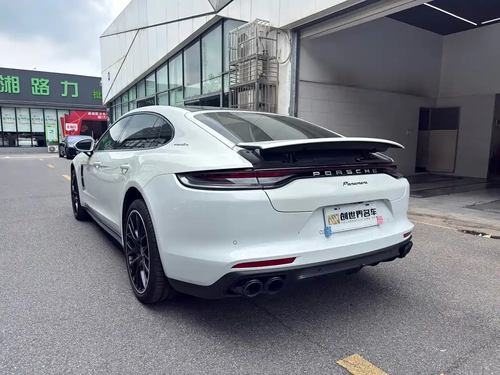 Porsche Panamera 2021 — фото 12