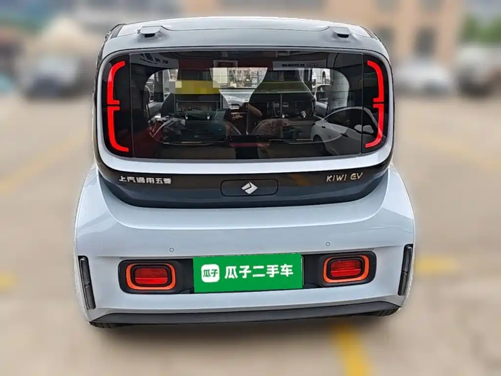 Baojun KiWi EV 2022 — фото 10