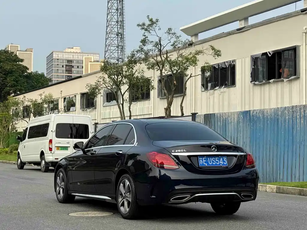 Mercedes-Benz C-Class 2019