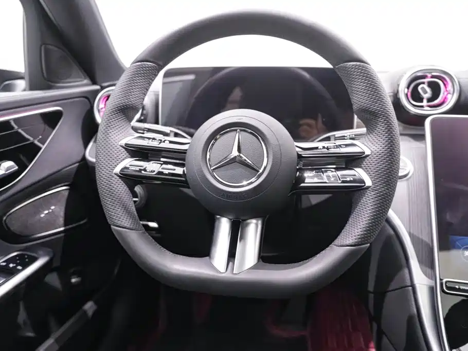 Mercedes-Benz C-Class 2022 — фото 18