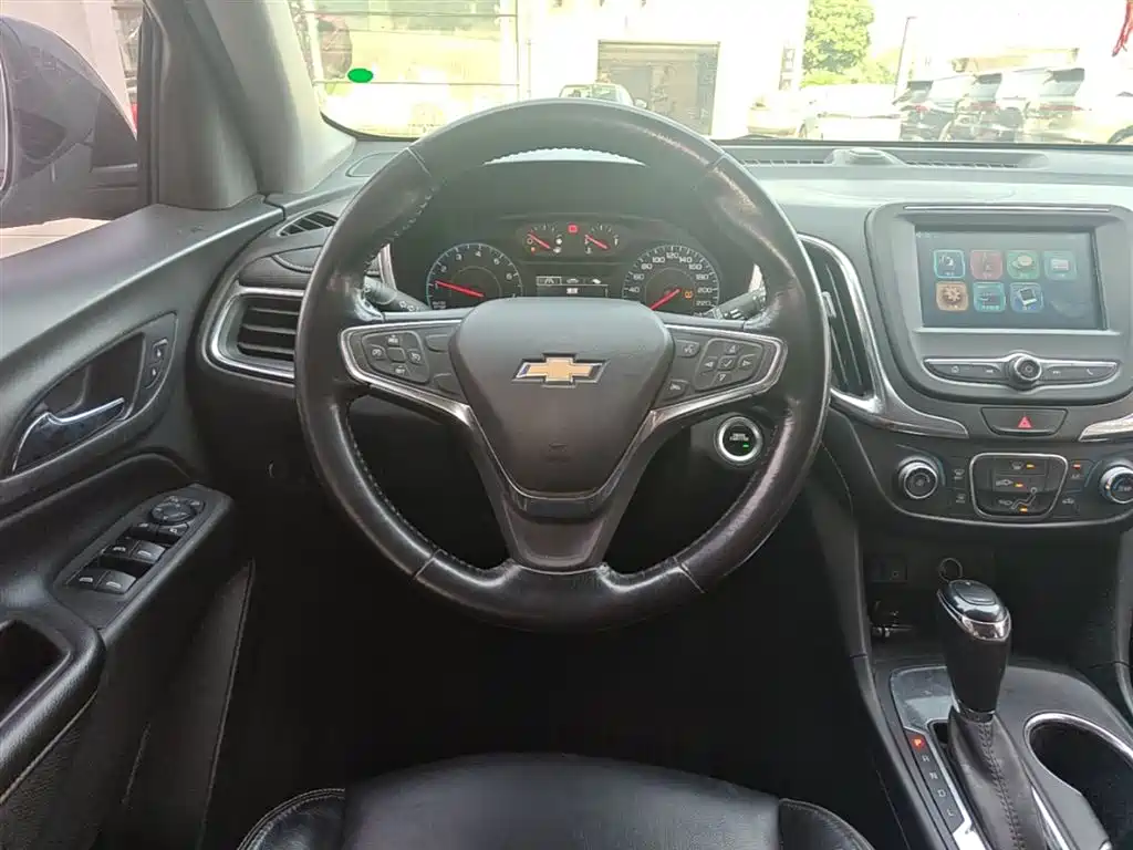 Chevrolet Equinox 2019 — фото 11