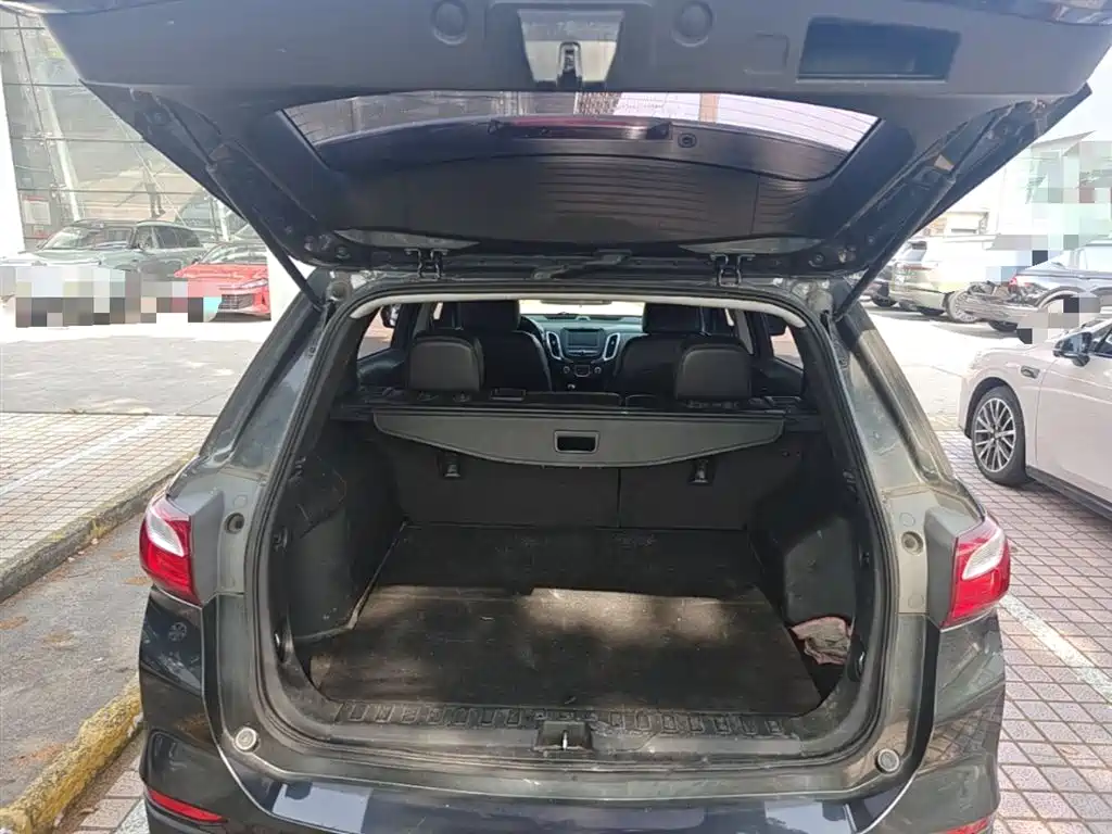 Chevrolet Equinox 2019 — фото 19