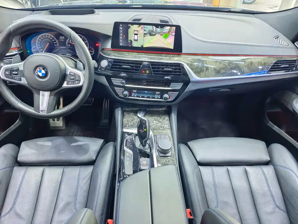 BMW 6 Series GT 2019 — фото 8