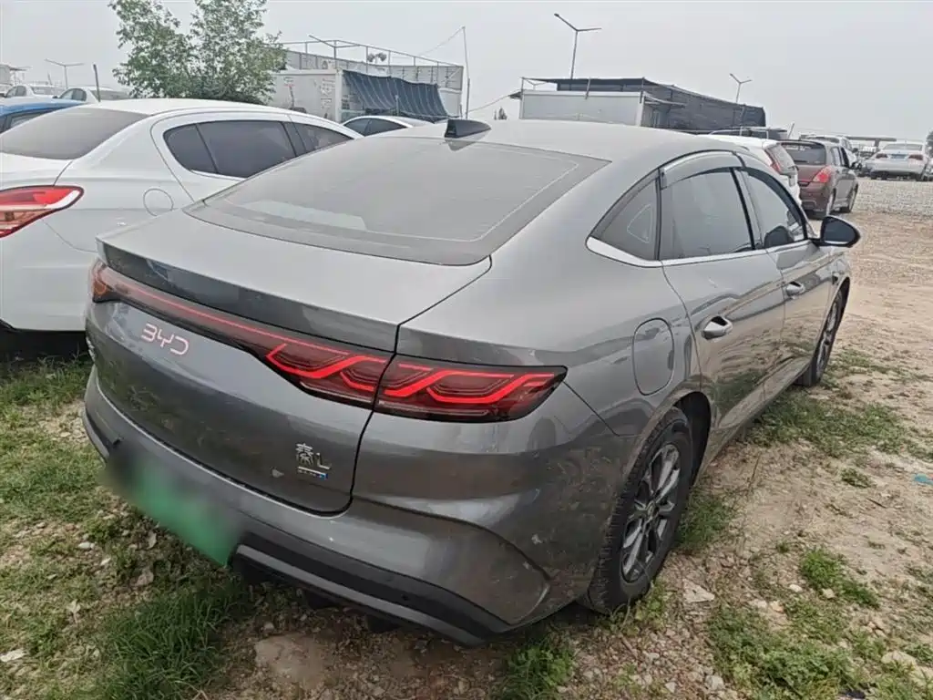 BYD Qin L 2025 — фото 7