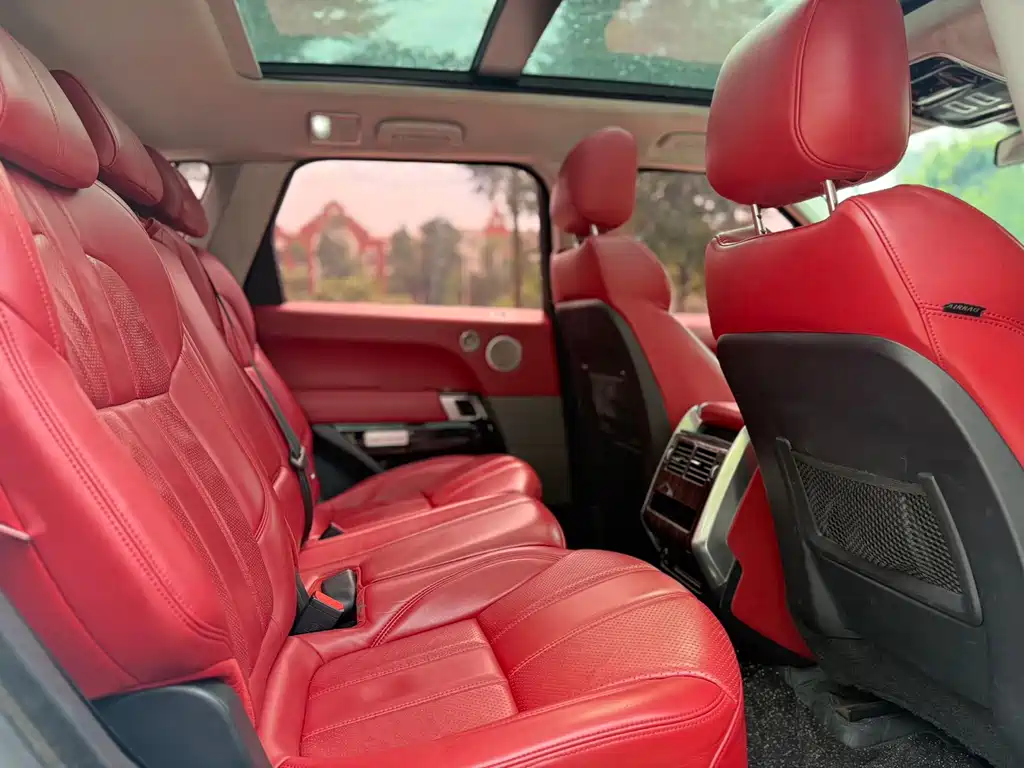 Land Rover Range Rover Sport 2018 — фото 12