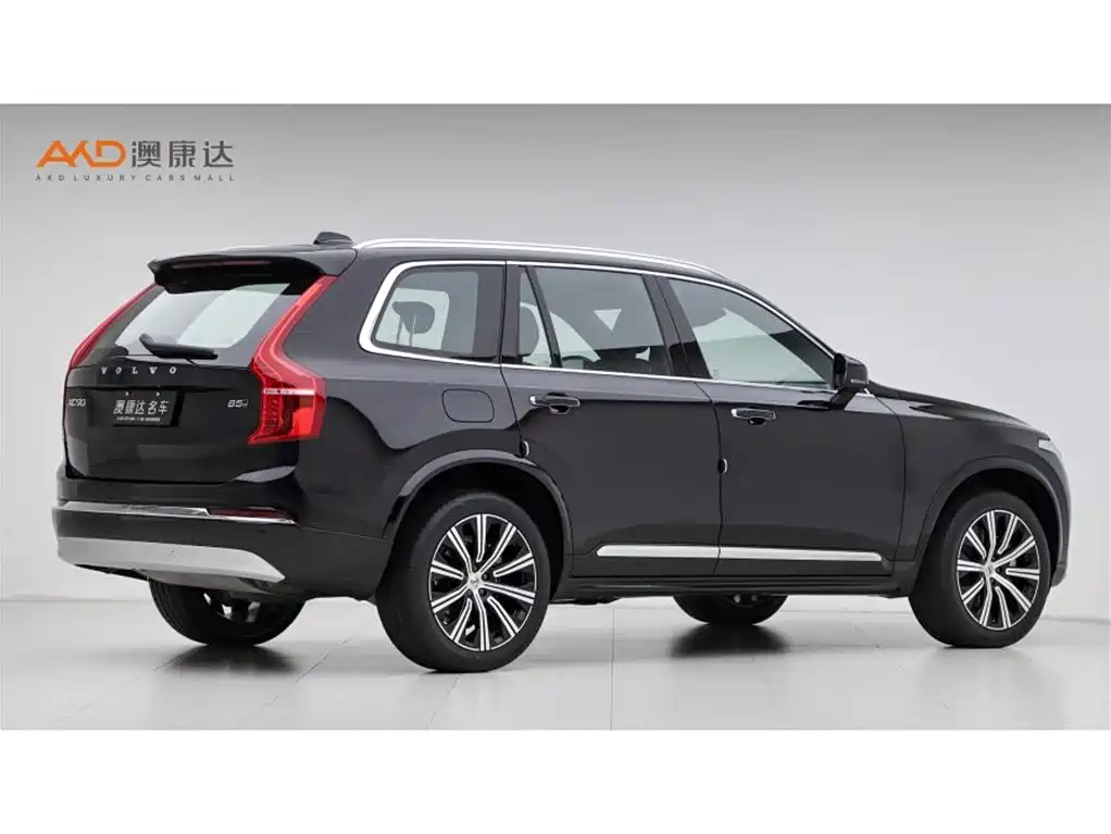 Volvo XC90 2022 — фото 3