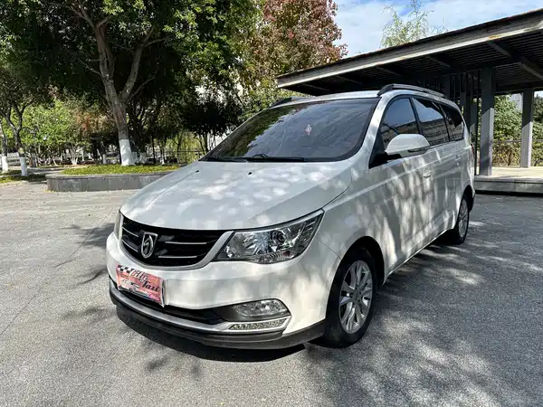 Baojun 730 2016