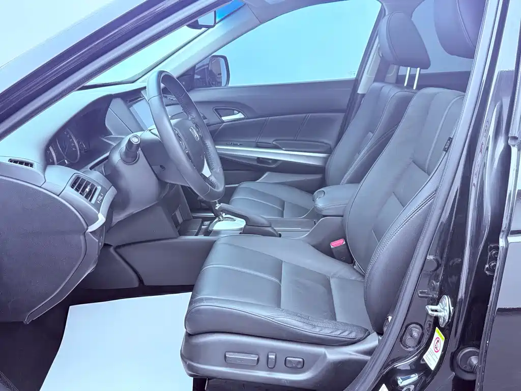 Honda Crosstour 2015 — фото 10