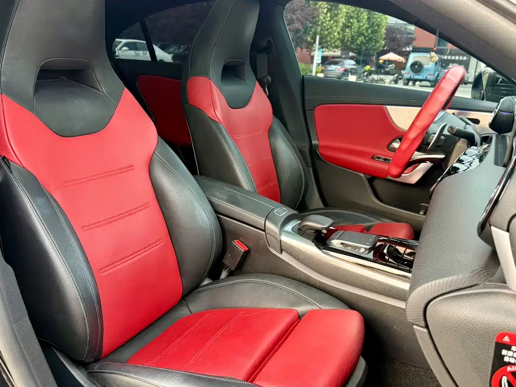 Mercedes-Benz CLA AMG 2021 — фото 20
