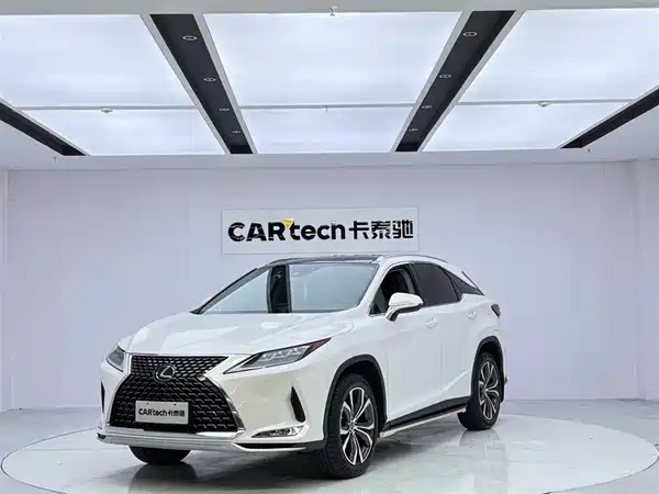 Lexus RX 2020