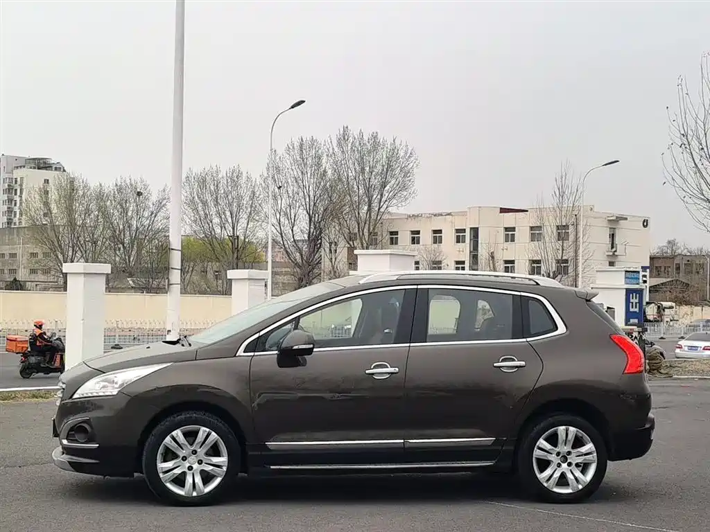 Peugeot 3008 2015 — фото 5