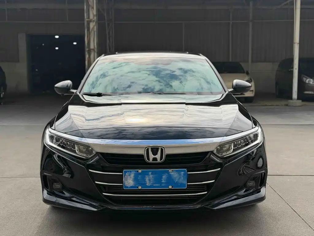 Honda Accord 2023 — фото 2