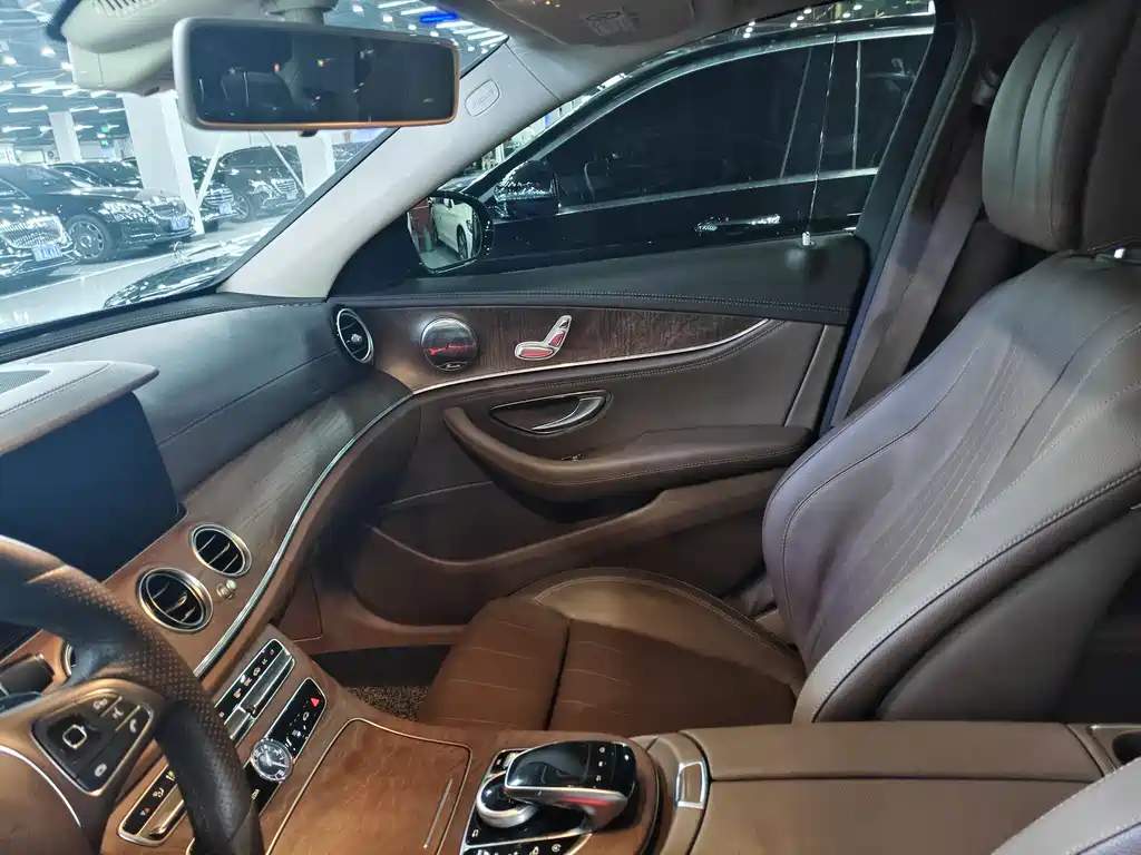 Mercedes-Benz E-Class 2018 — фото 6