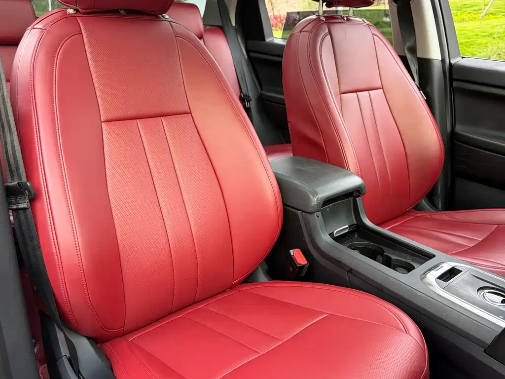 Land Rover Discovery Sport 2019 — фото 9