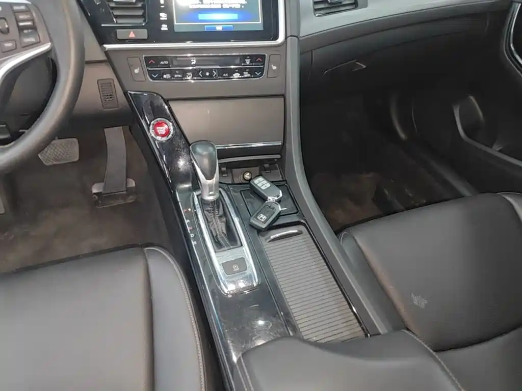 Honda Spirior 2017 — фото 14