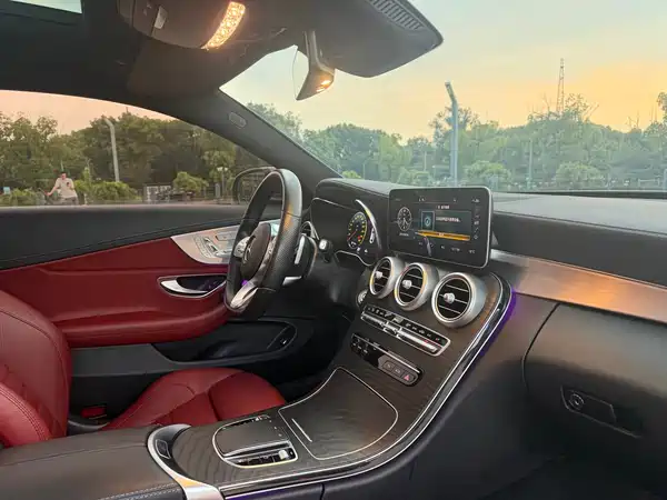 Mercedes-Benz C-Class 2020