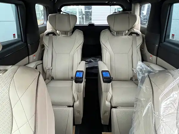 Toyota Alphard 2024