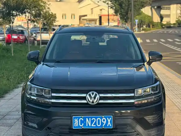 Volkswagen Tharu 2020