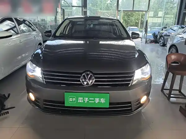 Volkswagen Bora 2015