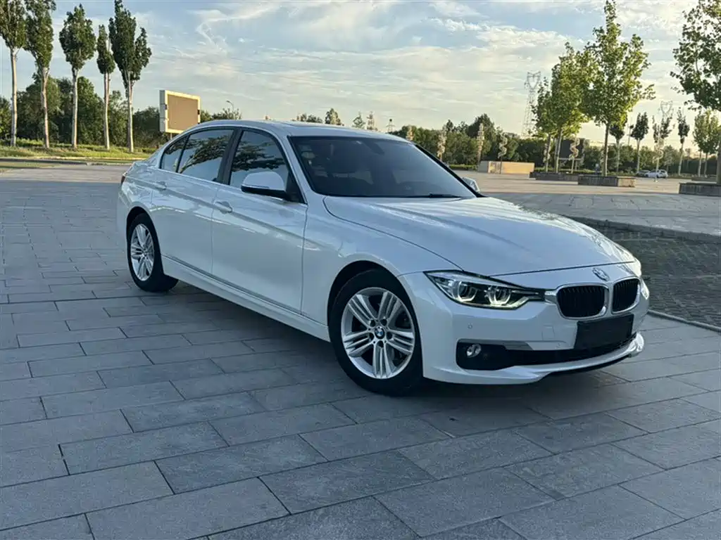 BMW 3 Series 2017 — фото 7