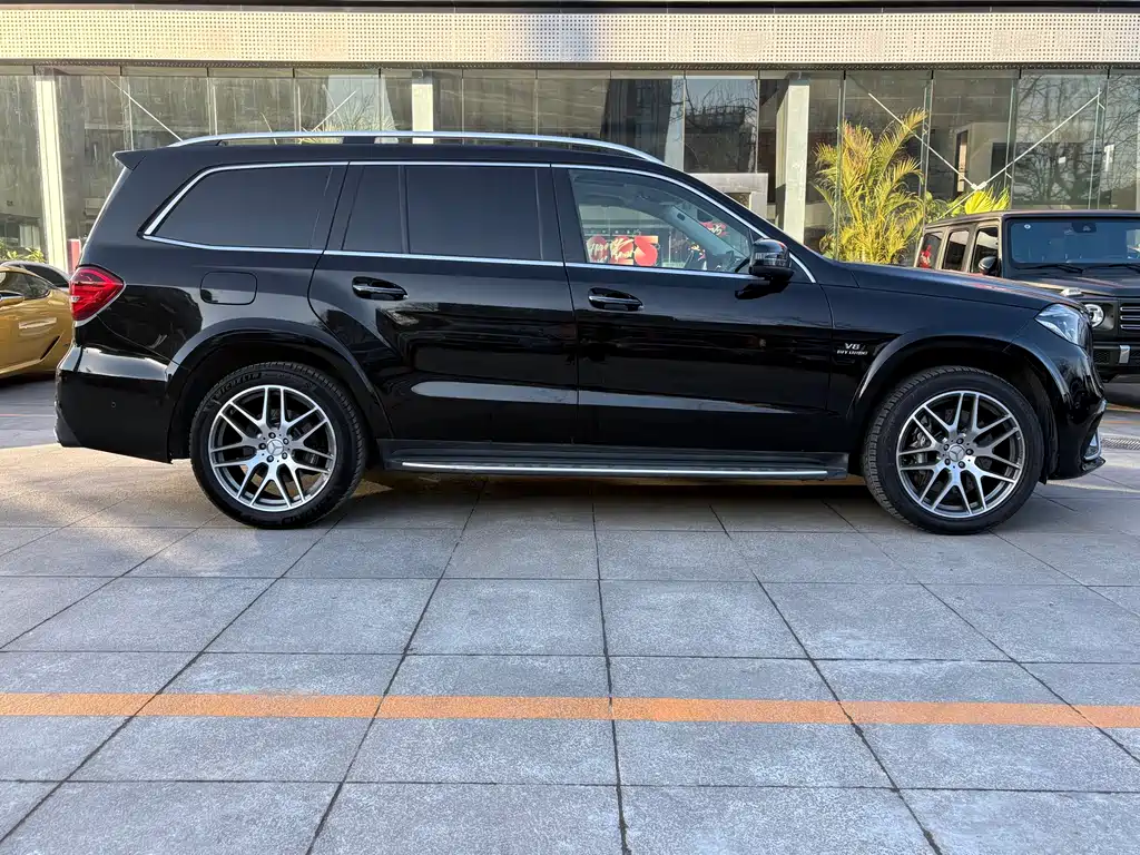 Mercedes-Benz GLS AMG 2016 — фото 7