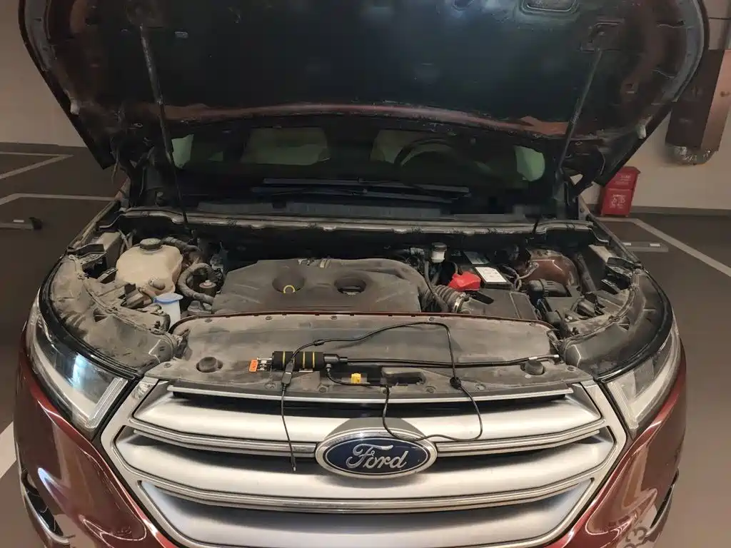 Ford Edge 2015 — фото 11