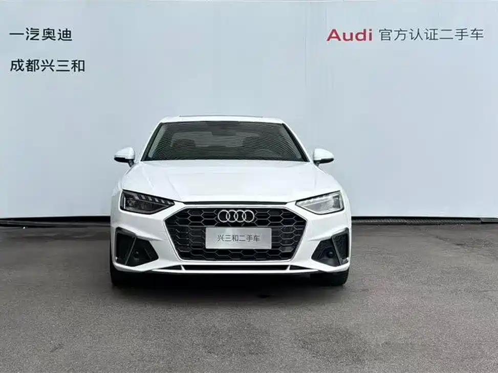 Audi A4L 2020 — фото 2