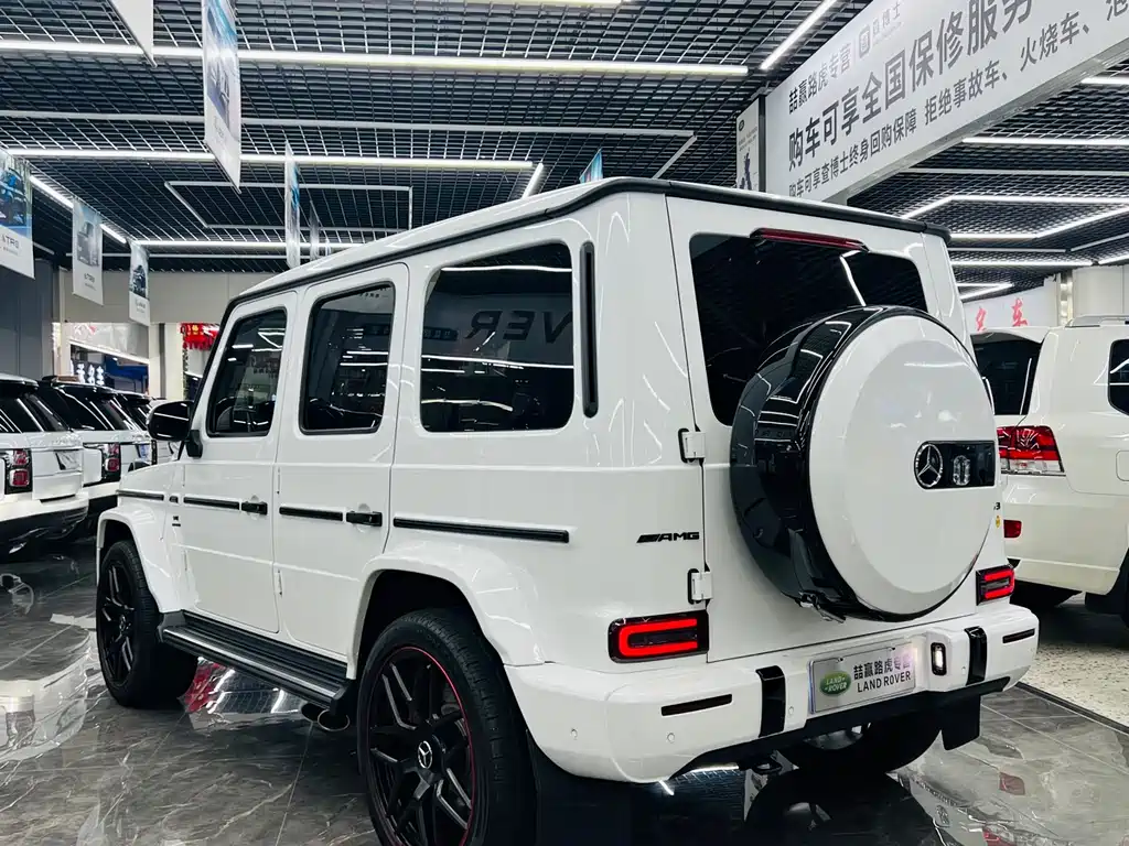 Mercedes-Benz G-Class 2024 — фото 10