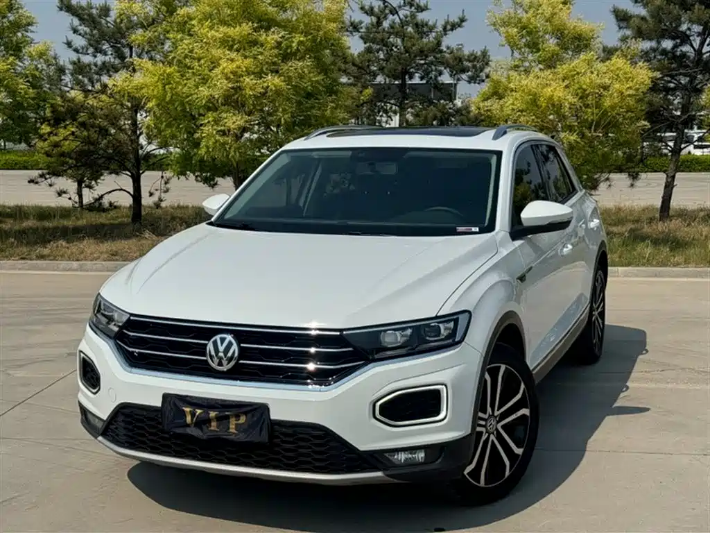 Volkswagen T-Roc 2019 — фото 1