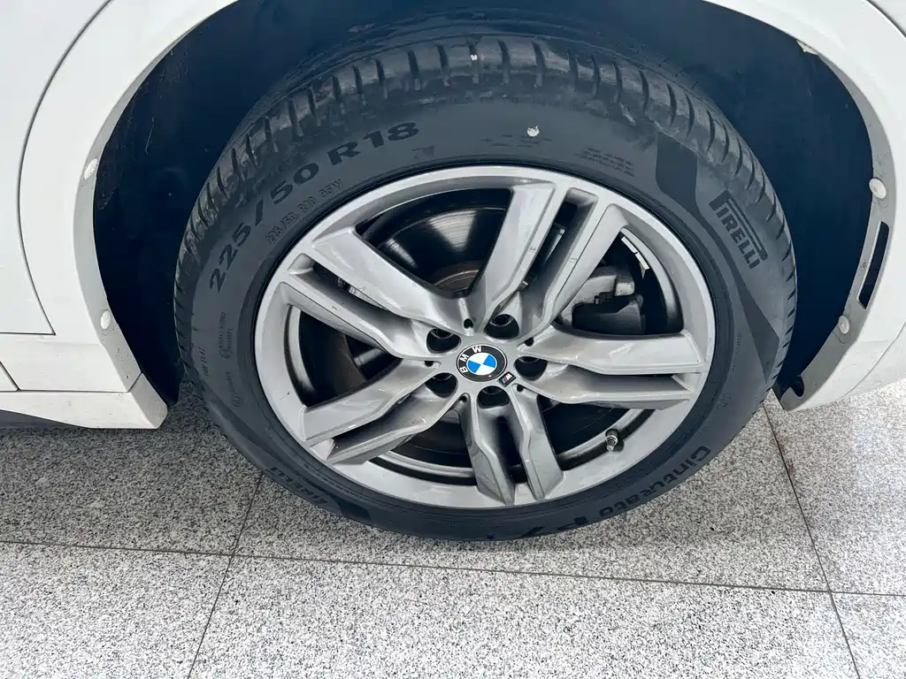 BMW X2 2021 — фото 30