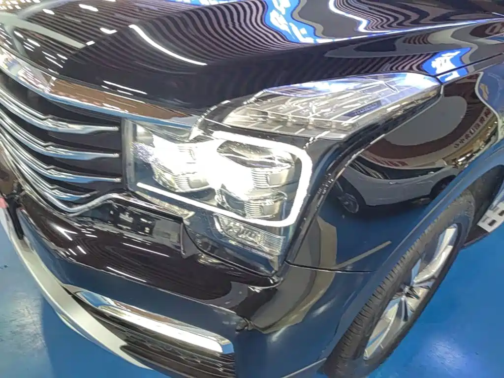 GAC Motor Trumpchi GS8 2017 — фото 24