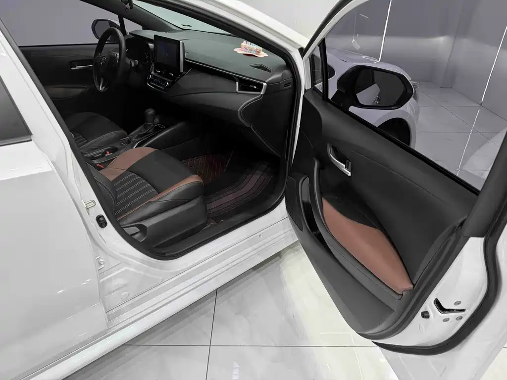 Toyota Levin 2022 — фото 15