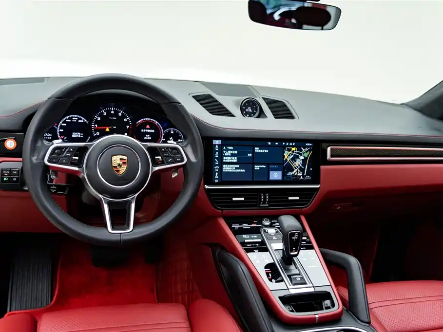 Porsche Cayenne 2020 — фото 14
