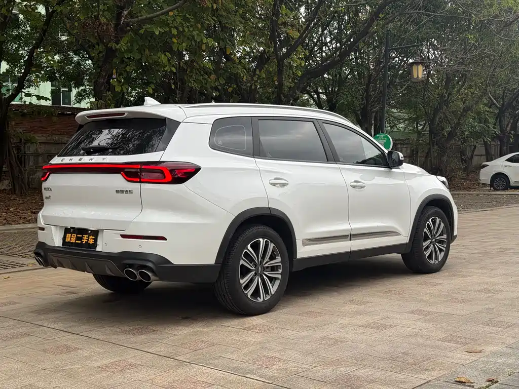 Chery Tiggo 8 2023 — фото 2