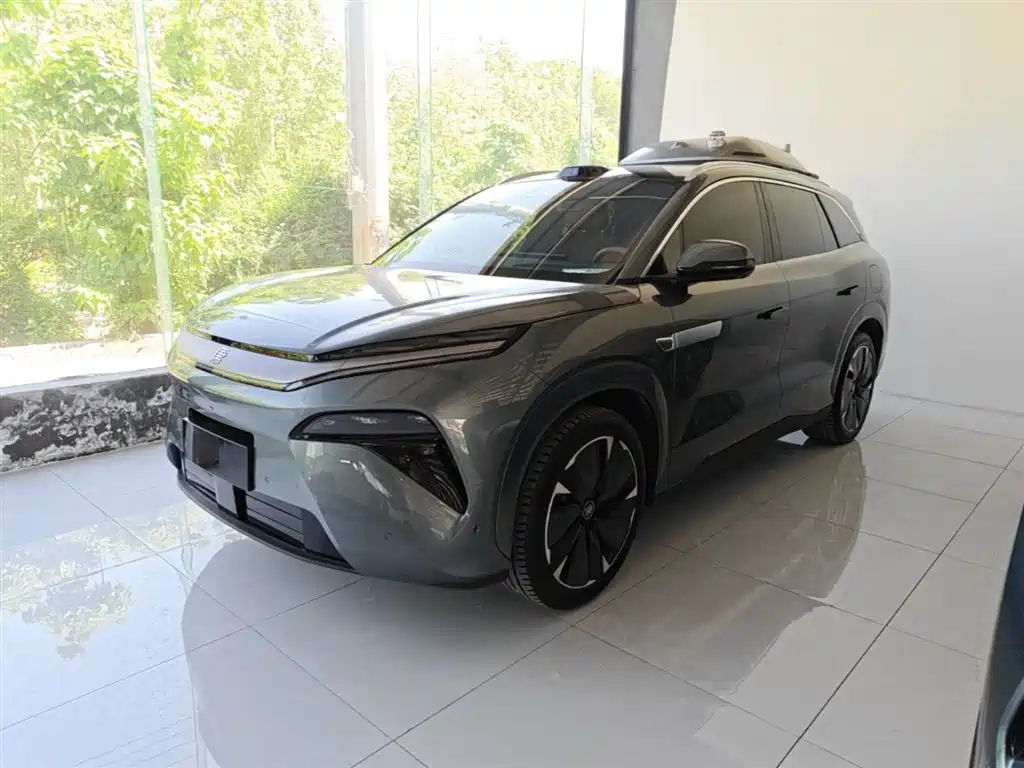 BYD Tang L 2025 — фото 1
