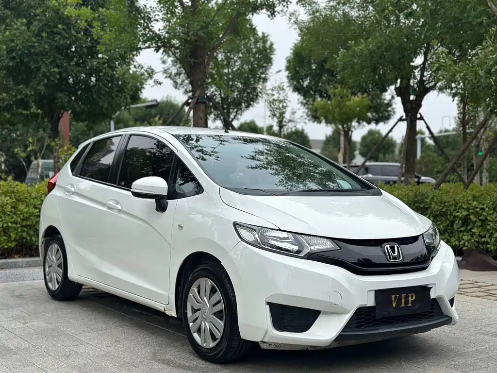 Honda Fit 2015 — фото 3