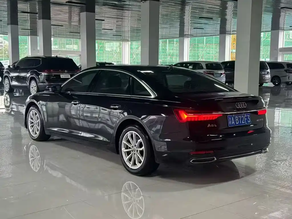 Audi A6L 2020