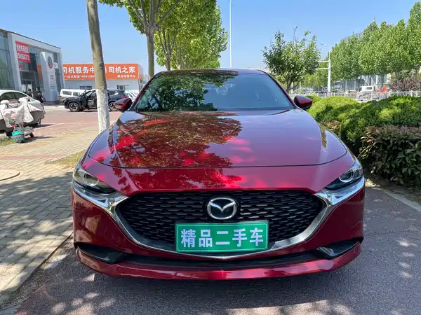 Mazda 3 Axela 2021