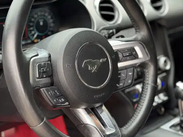 Ford Mustang 2020