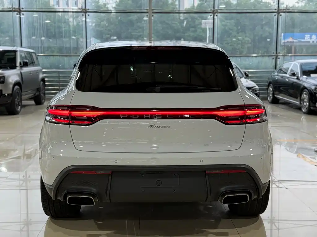 Porsche Macan 2026 — фото 18