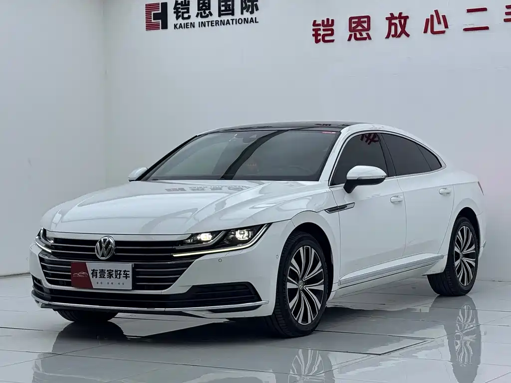 Volkswagen CC 2020 — фото 1
