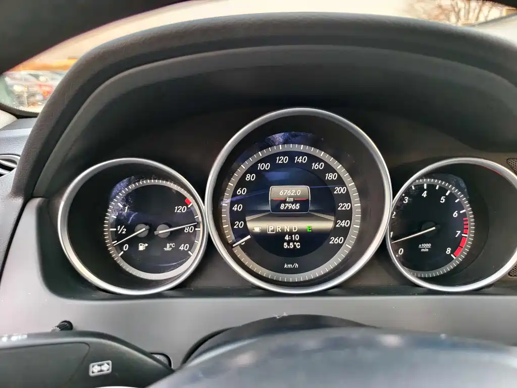 Mercedes-Benz C-Class 2012 — фото 16