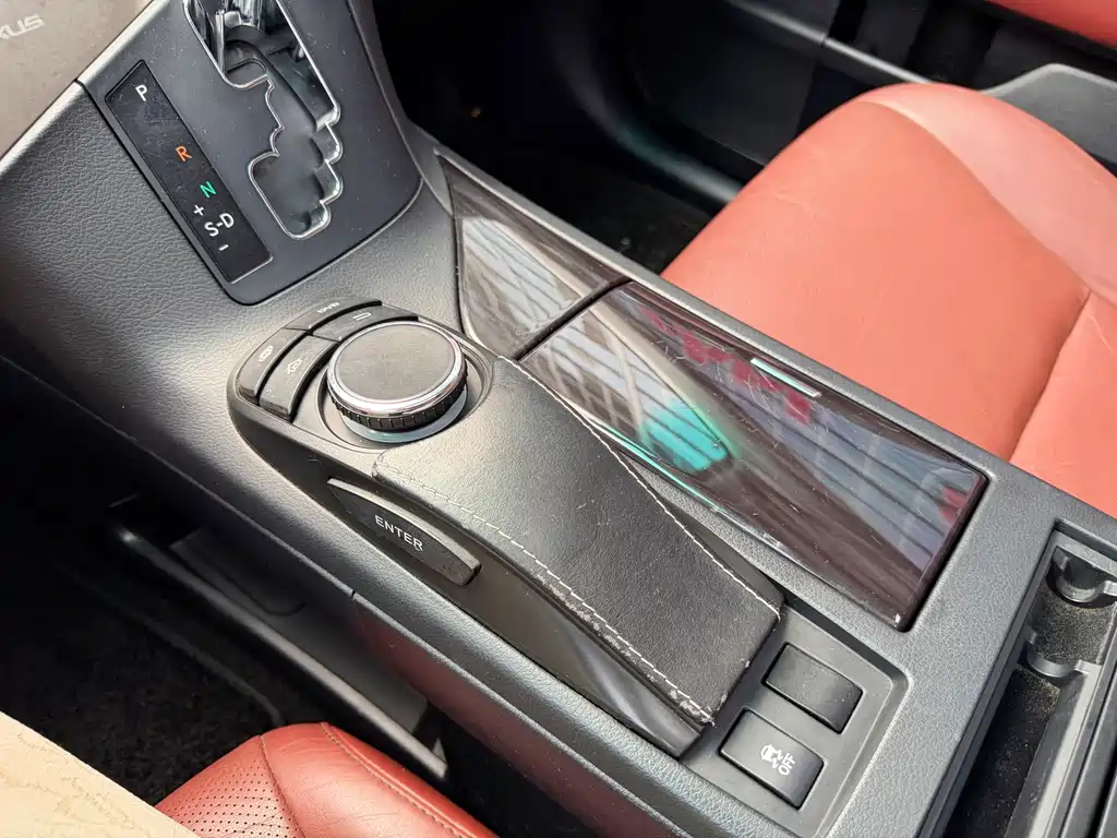 Lexus RX Classic 2015 — фото 16