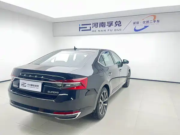 Skoda Superb 2024